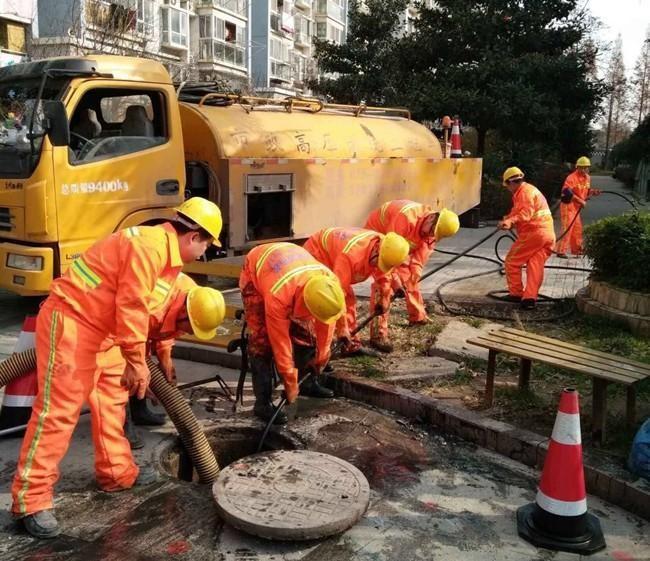 铁力市政管道清淤